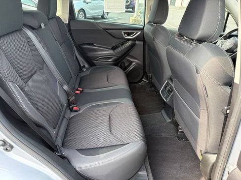 Used 2023 Subaru Forester Premium AWD/4WD image 26