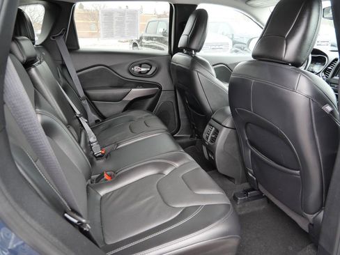 Used 2021 Jeep Cherokee Latitude Lux image 18