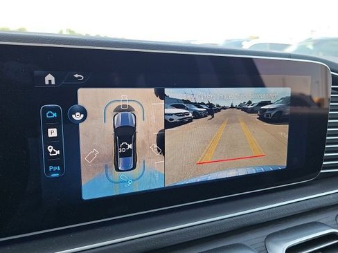 New 2025 Mercedes-Benz GLS 450 4MATIC image 30
