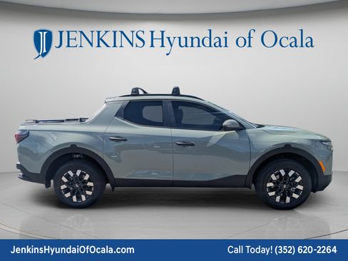 New 2026 Hyundai Santa Cruz SEL FWD image 2