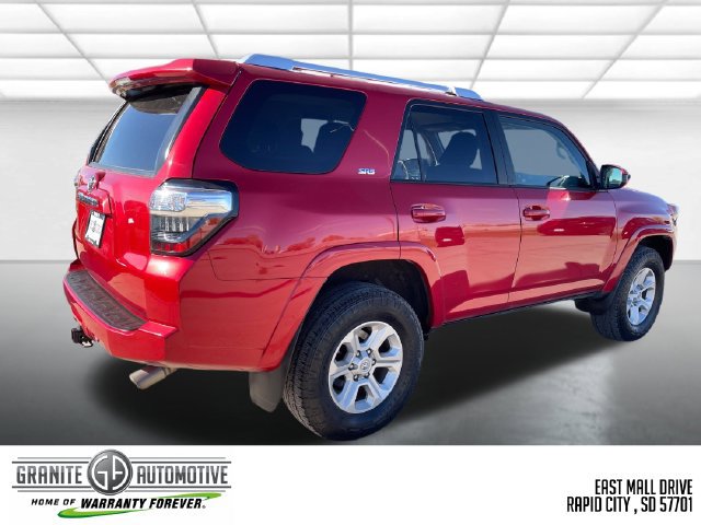 Used 2016 Toyota 4Runner SR5 AWD/4WD image 5