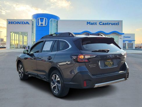 Used 2020 Subaru Outback Limited image 3