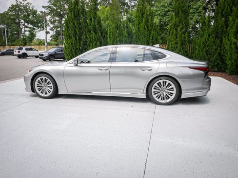Used 2021 Lexus LS 500 w/ Interior Upgrade Package RWD image 7