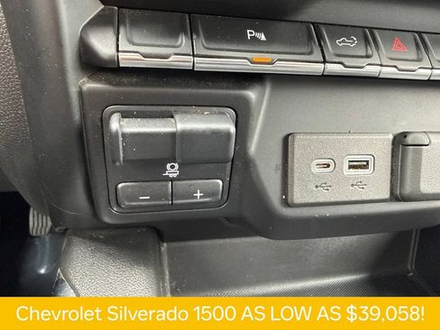 Used 2022 Chevrolet Silverado 1500 LT Trail Boss w/ LT Trail Boss Premium Package AWD/4WD image 10