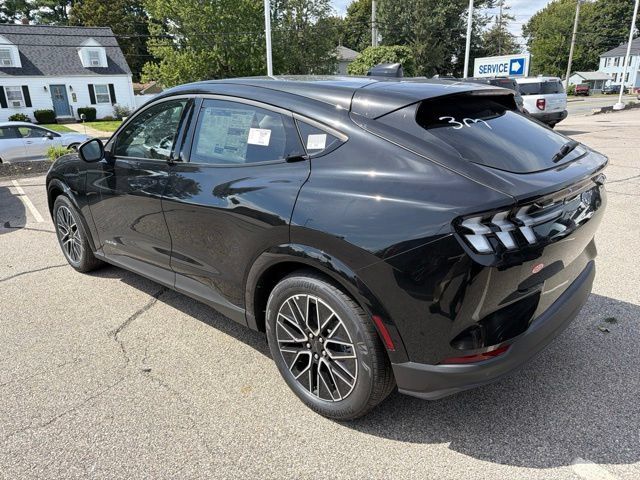 New 2026 Ford Mustang Mach-E Premium AWD/4WD image 5