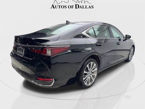Used 2021 Lexus ES 250 w/ Premium Package image 6