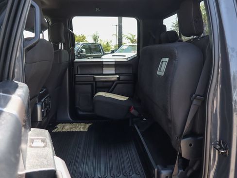 Used 2017 Ford F150 XLT w/ Equipment Group 302A Luxury AWD/4WD image 42