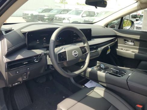 New 2025 Nissan Murano SV image 7