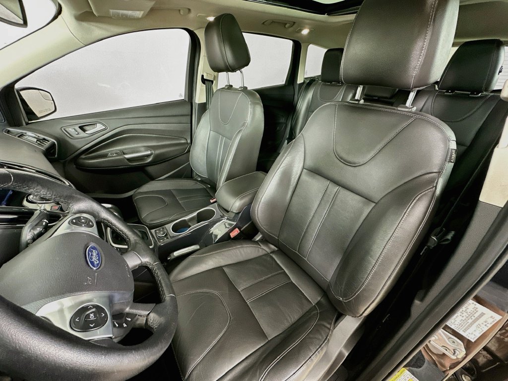 Used 2013 Ford Escape Titanium AWD/4WD image 24