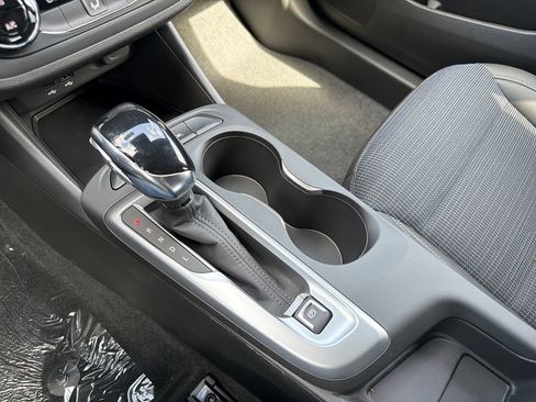 New 2026 Buick Envista Preferred image 8