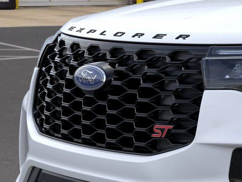 New 2026 Ford Explorer ST w/ Sun And Sound Package AWD/4WD image 34