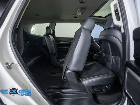 Used 2022 Kia Telluride S FWD image 37