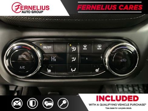 Used 2023 Chevrolet TrailBlazer LT w/ Convenience Package image 39