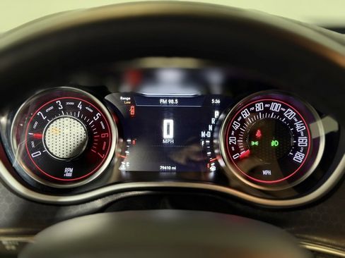 Used 2018 Dodge Challenger R/T Scat Pack w/ Leather Interior Group image 15