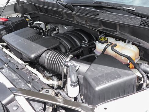 Used 2022 Chevrolet Silverado 1500 RST w/ Safety Package image 12