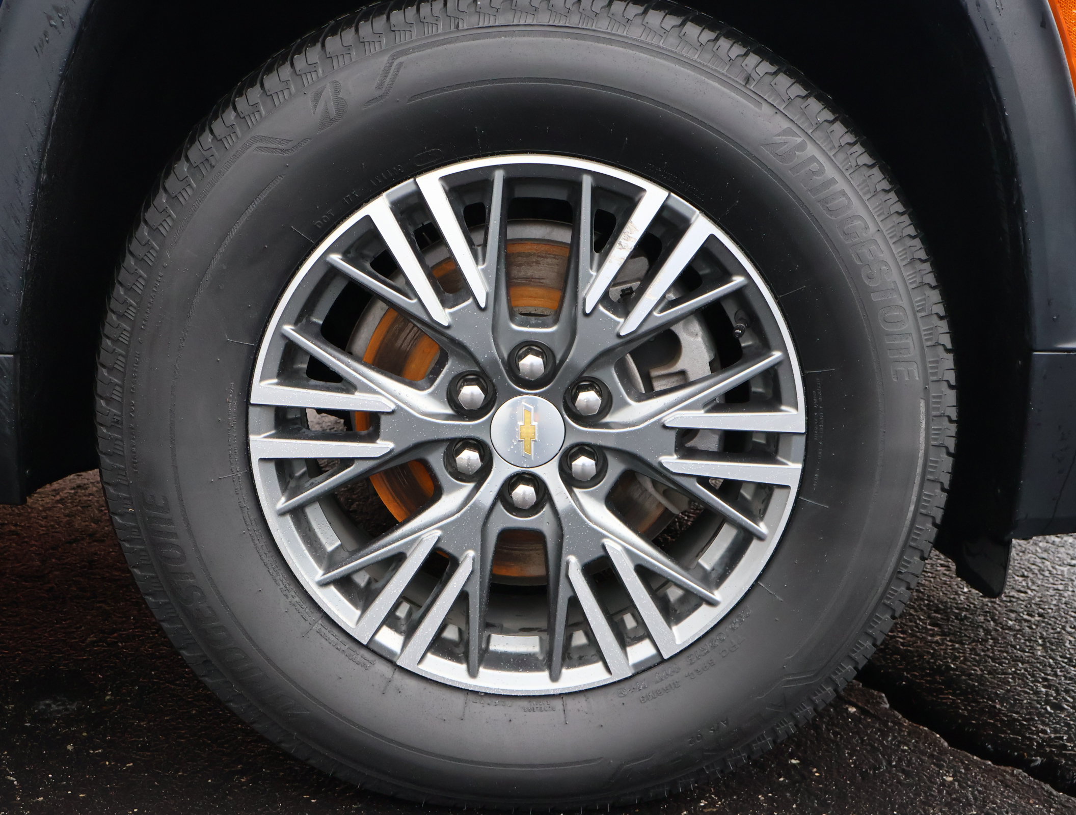 Used 2025 Chevrolet Traverse LT AWD/4WD image 26