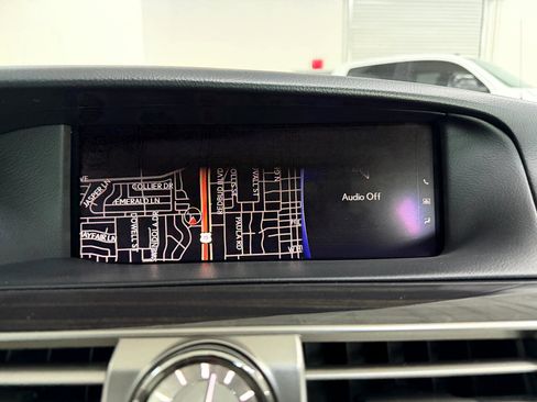 Used 2017 Lexus LS 460 image 25