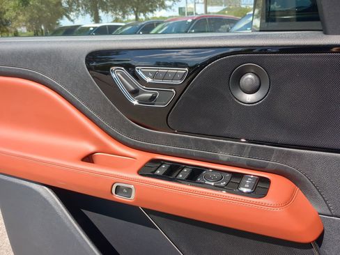 New 2025 Lincoln Aviator Reserve w/ Illumination Package image 12