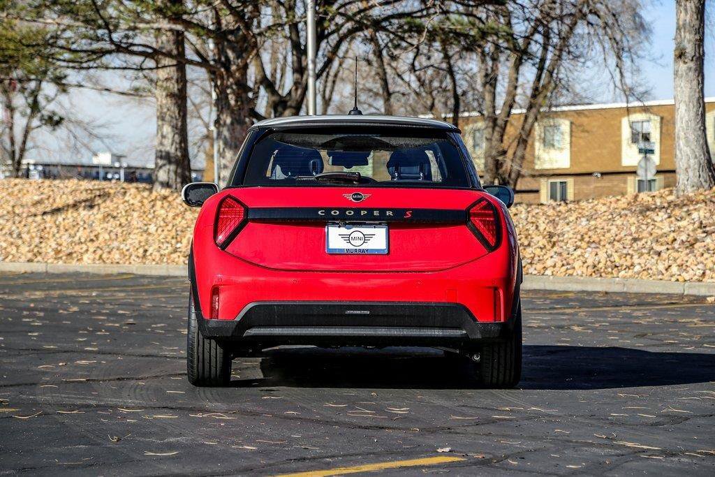 New 2026 MINI Cooper S FWD image 4