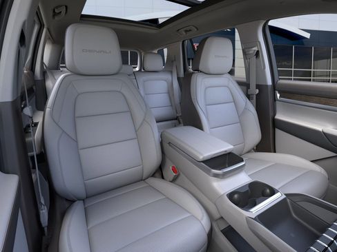 New 2026 GMC Terrain Denali image 43