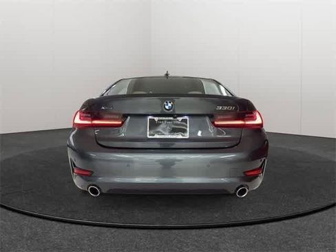 Used 2021 BMW 330i xDrive Sedan w/ Driving Assistance Package image 27