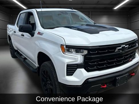 Used 2025 Chevrolet Silverado 1500 LT Trail Boss w/ Protection Package image 4