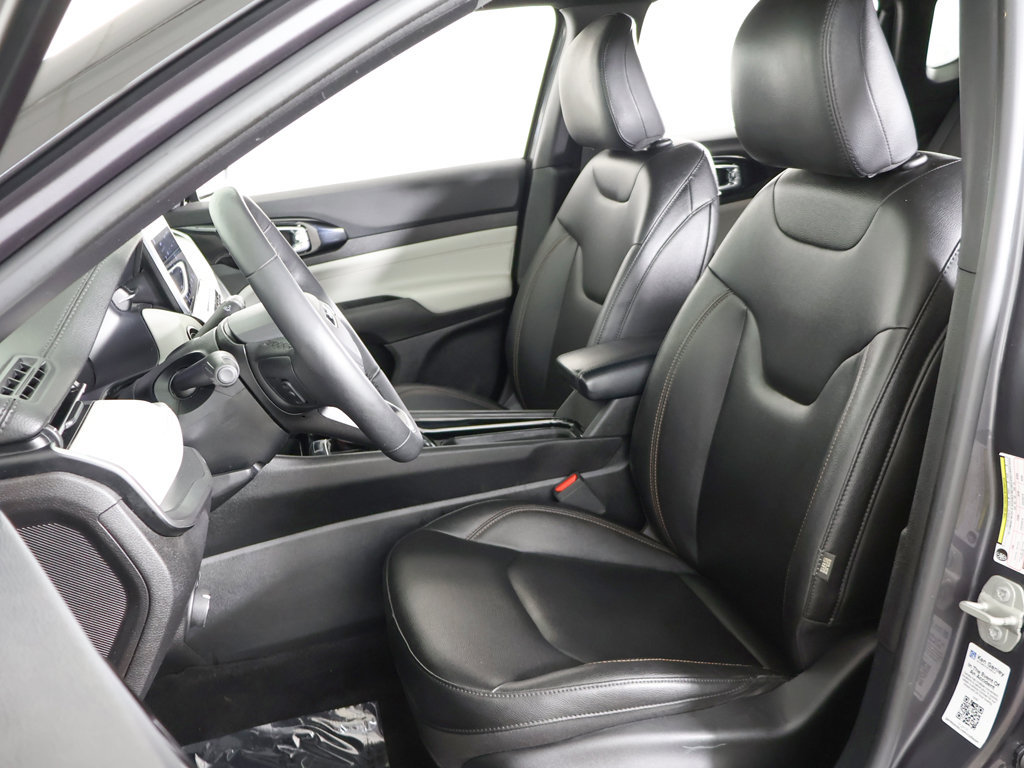 Used 2024 Jeep Compass Limited AWD/4WD image 27