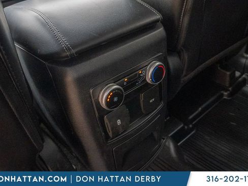 Used 2023 Ford Explorer XLT w/ Equipment Group 202A AWD/4WD image 21