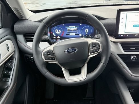 New 2026 Ford Explorer Active w/ Active Comfort Package image 22