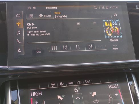 Used 2023 Audi Q7 Premium Plus image 26