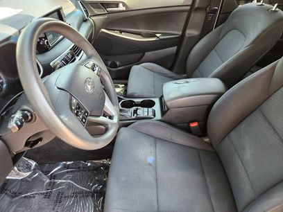 Used 2019 Hyundai Tucson SE