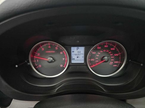 Used 2015 Subaru Forester 2.5i Premium w/ All-Weather Package AWD/4WD image 7
