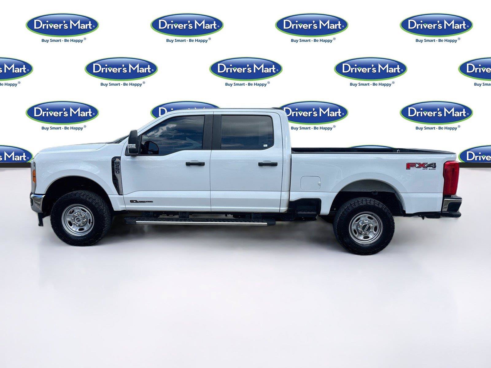 Used 2023 Ford F250 XL w/ FX4 Off-Road Package AWD/4WD image 4