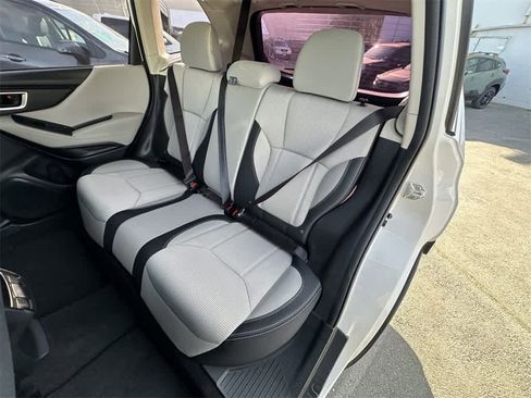 Used 2022 Subaru Forester image 13