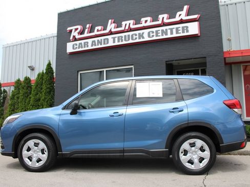 Used 2023 Subaru Forester AWD/4WD image 8