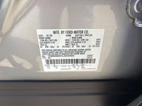 Certified 2020 Ford Explorer XLT w/ Equipment Group 202A AWD/4WD image 21