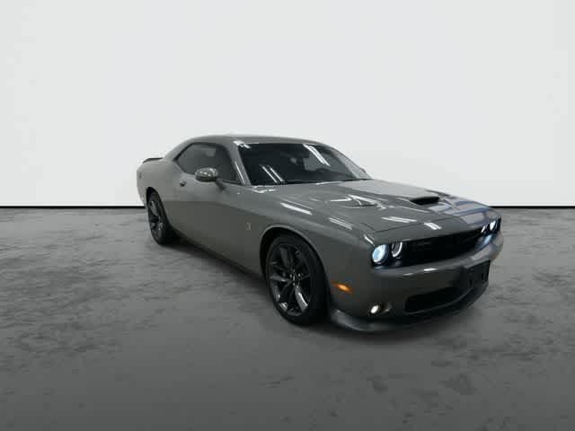 Used 2019 Dodge Challenger R/T Scat Pack RWD image 6