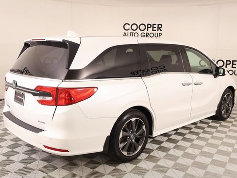 Used 2024 Honda Odyssey Elite image 23
