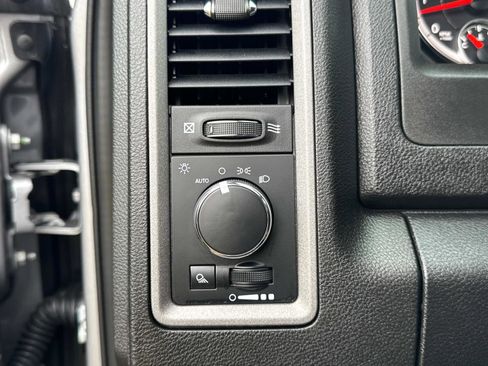 Certified 2024 RAM 1500 Tradesman w/ Popular Equipment Group image 31