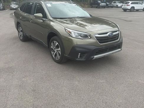 Used 2020 Subaru Outback Limited AWD/4WD image 6