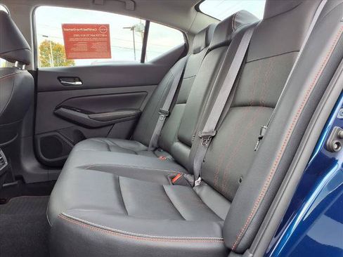 Certified 2024 Nissan Altima 2.0 SR FWD image 8