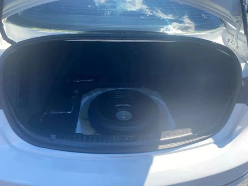 Used 2013 MAZDA MAZDA3 i SV w/ Convenience Pkg FWD image 15