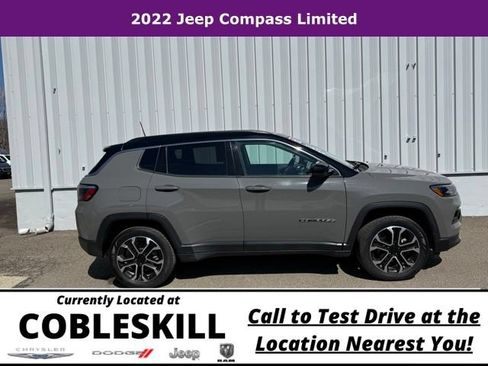Used 2022 Jeep Compass Limited AWD/4WD image 4
