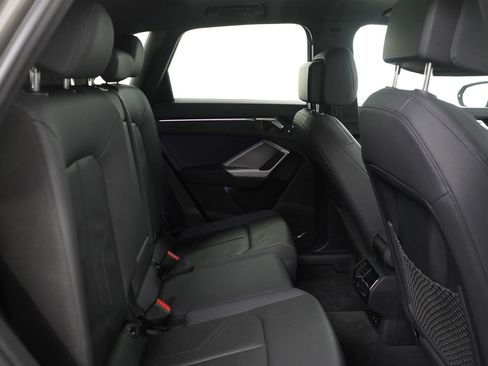 Used 2021 Audi Q3 2.0T Premium Plus w/ Premium Plus Package image 11