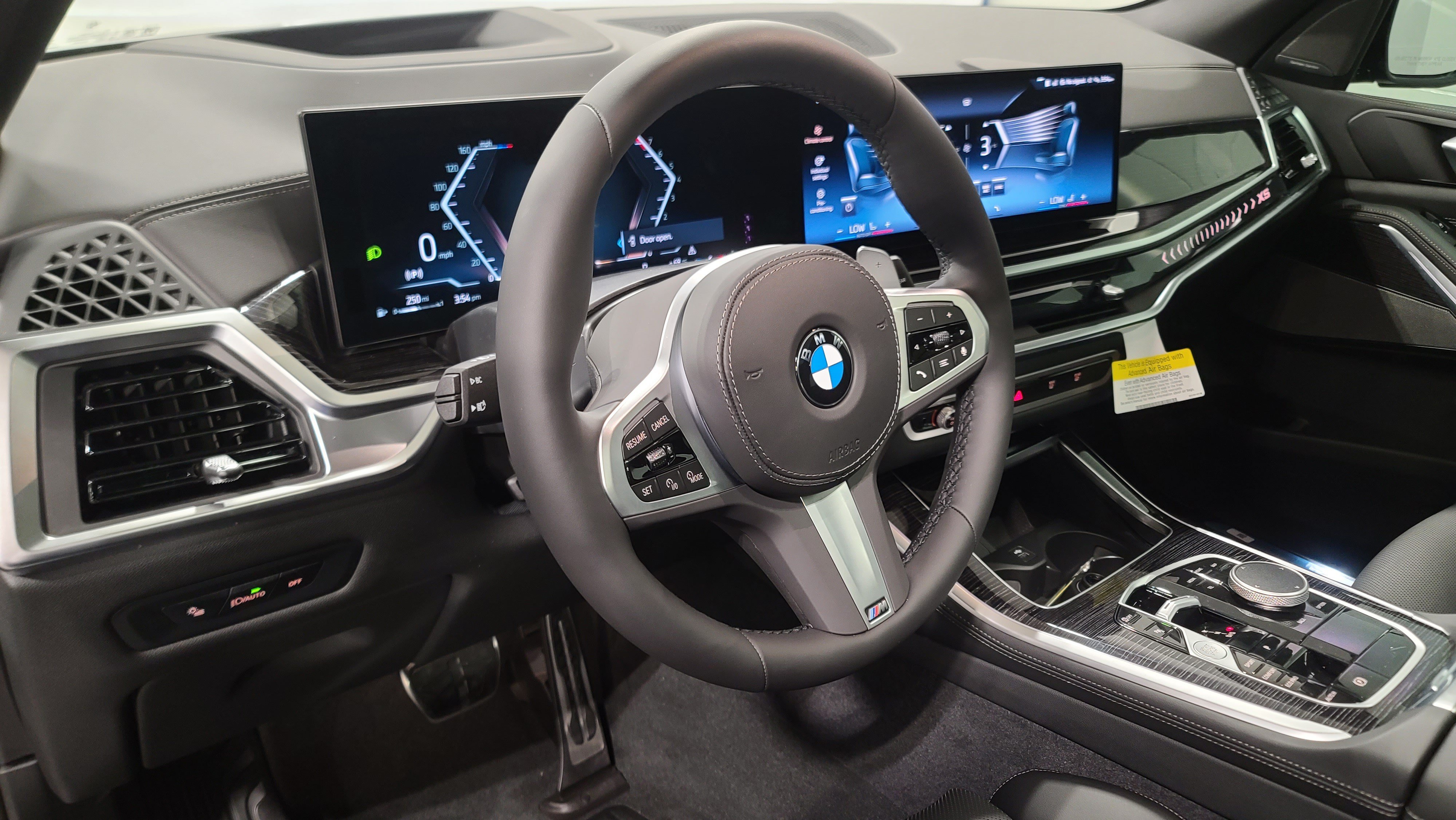 Used 2026 BMW X5 sDrive40i w/ M Sport Package RWD image 13