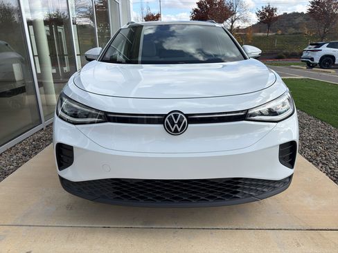 Used 2021 Volkswagen ID.4 Pro S image 3