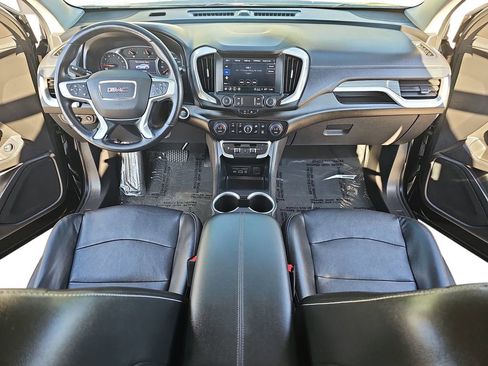 Used 2022 GMC Terrain SLT image 9
