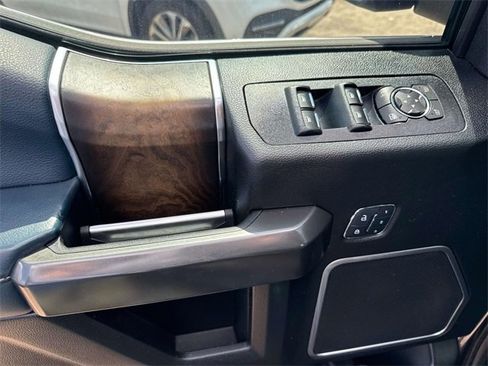 Used 2018 Ford F150 Limited w/ Trailer Tow Package image 25