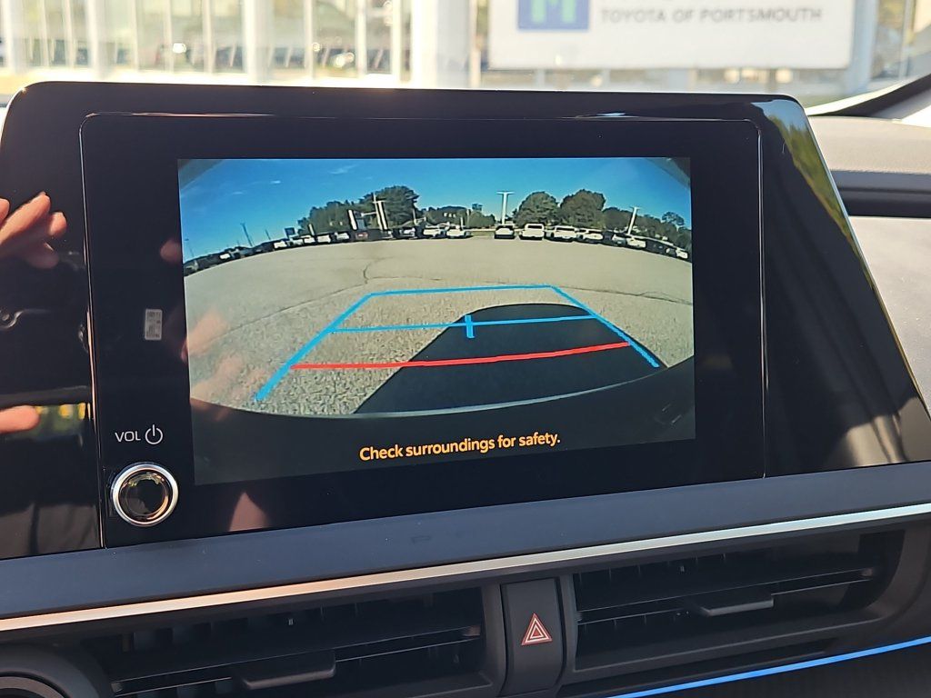 New 2027 Toyota Prius XLE AWD/4WD image 9