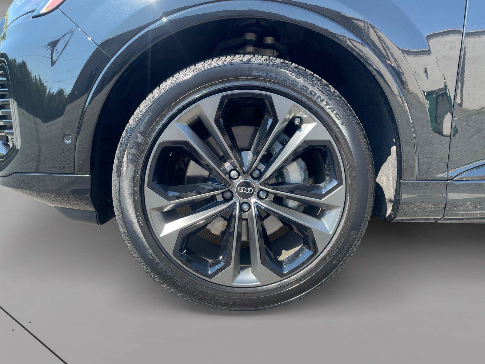 Used 2025 Audi Q7 3.0T Premium Plus AWD/4WD image 14
